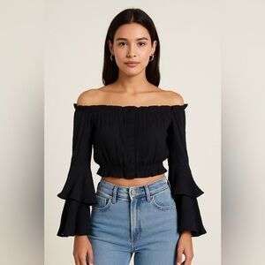 New Red Carter black crop top - Size XS